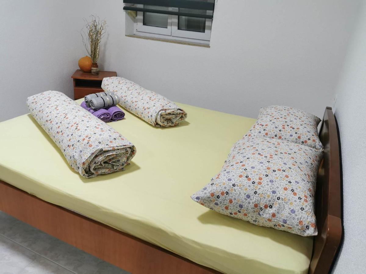 סנג' Guesthouse Nadia מראה חיצוני תמונה