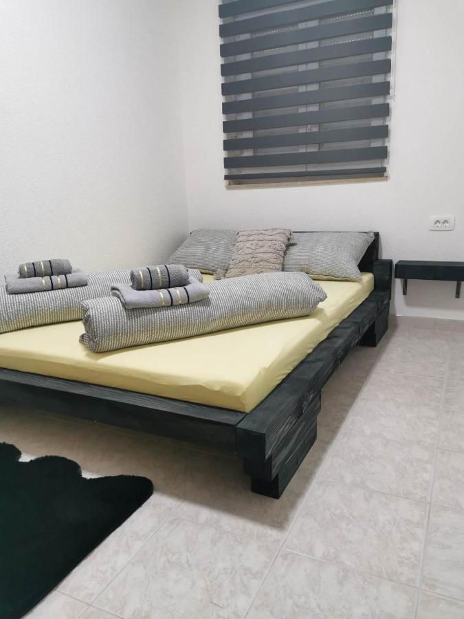 סנג' Guesthouse Nadia מראה חיצוני תמונה