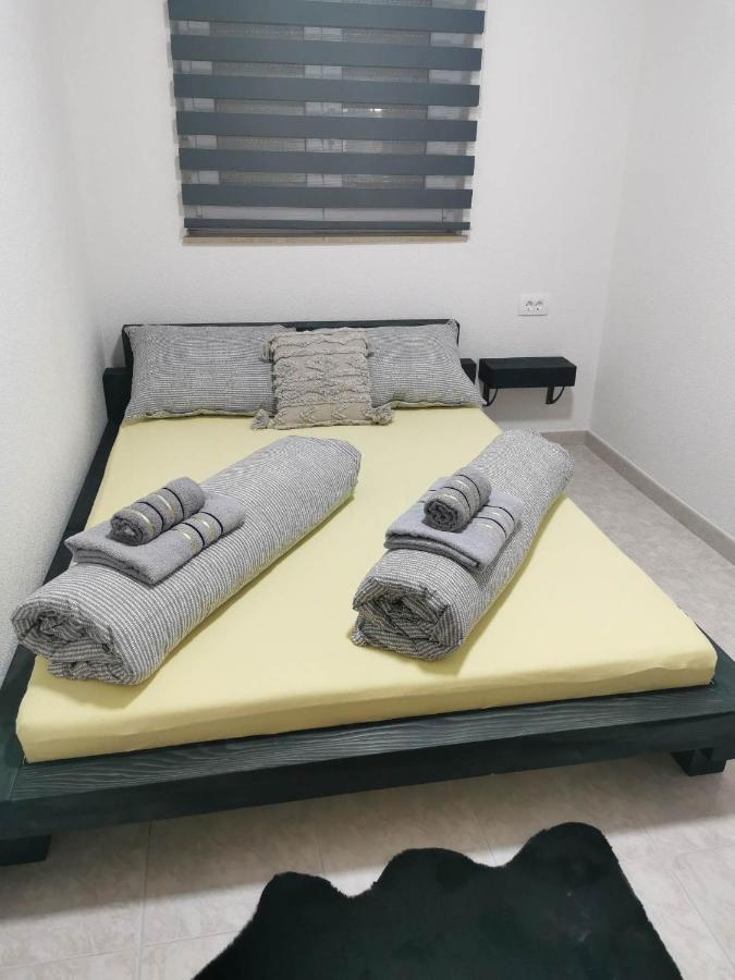 סנג' Guesthouse Nadia מראה חיצוני תמונה