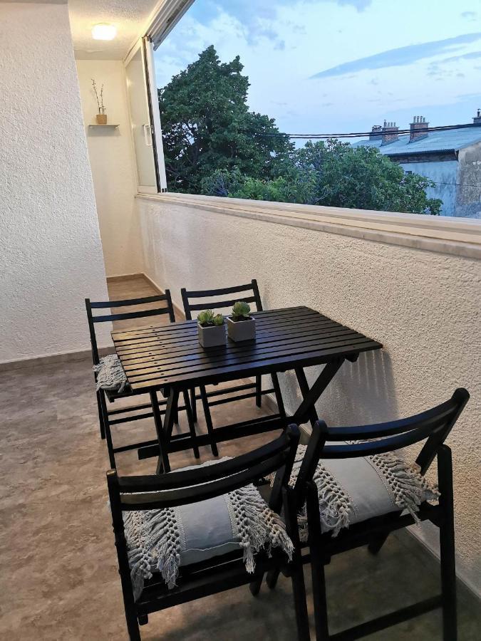 סנג' Guesthouse Nadia מראה חיצוני תמונה