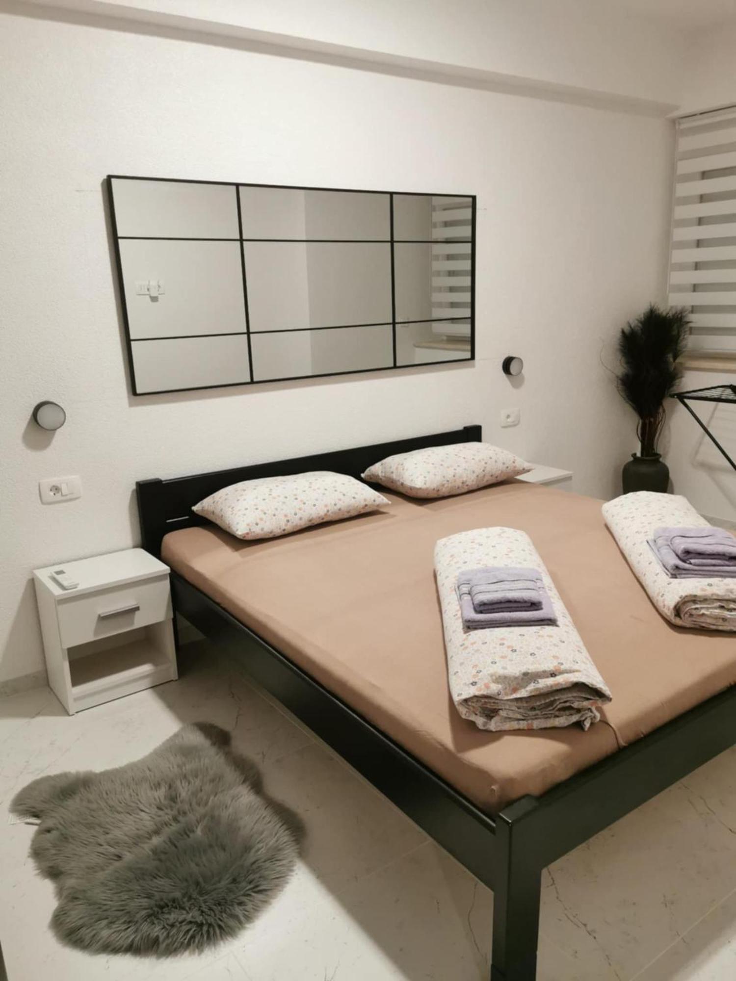 סנג' Guesthouse Nadia מראה חיצוני תמונה