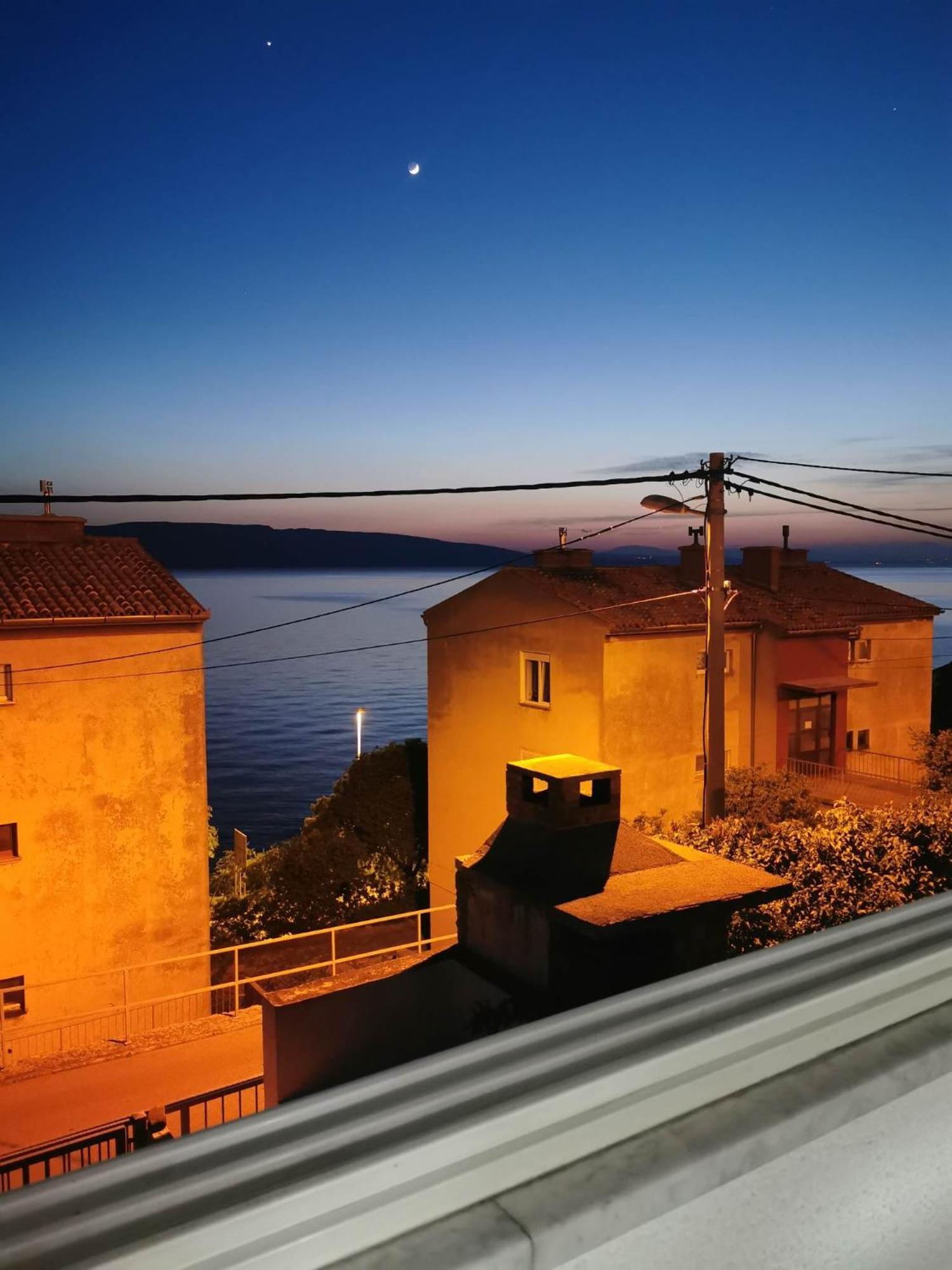 סנג' Guesthouse Nadia מראה חיצוני תמונה